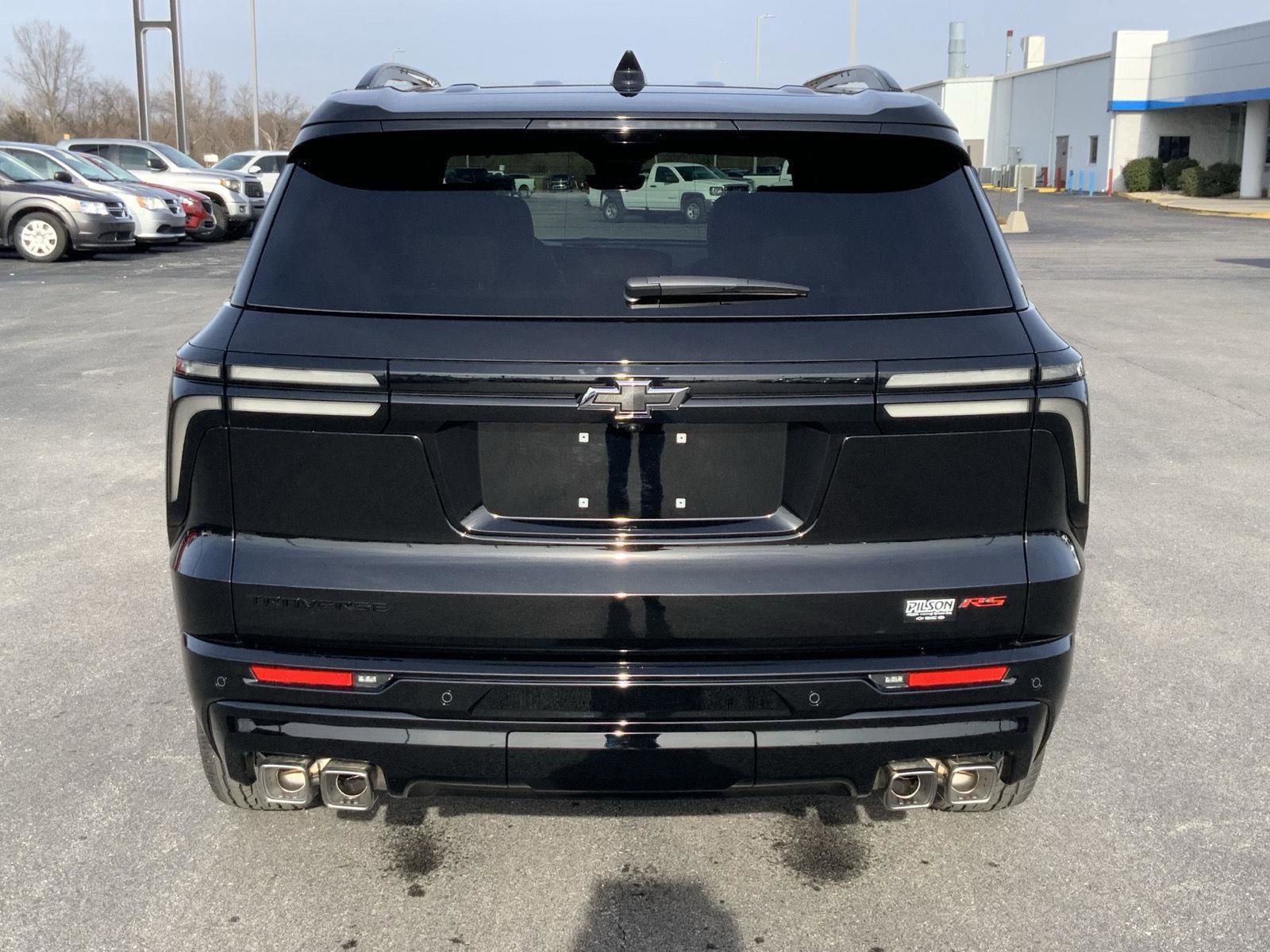 New 2026 Chevrolet Traverse RS w/ LPO, Floor Liner Package image 13