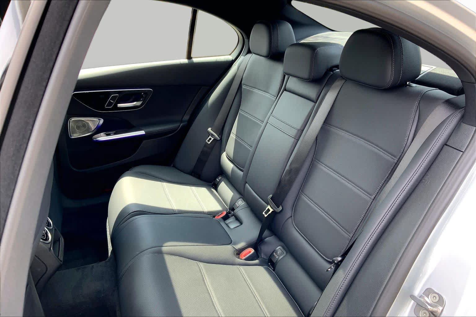 New 2026 Mercedes-Benz C 300 4MATIC Sedan image 13
