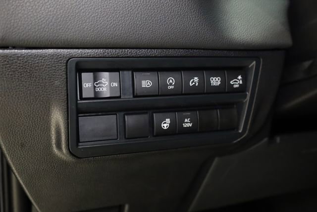 Used 2025 Toyota Tundra Limited image 13