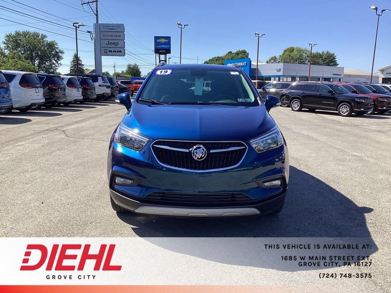 Used 2019 Buick Encore Sport Touring w/ Safety Package AWD/4WD image 2