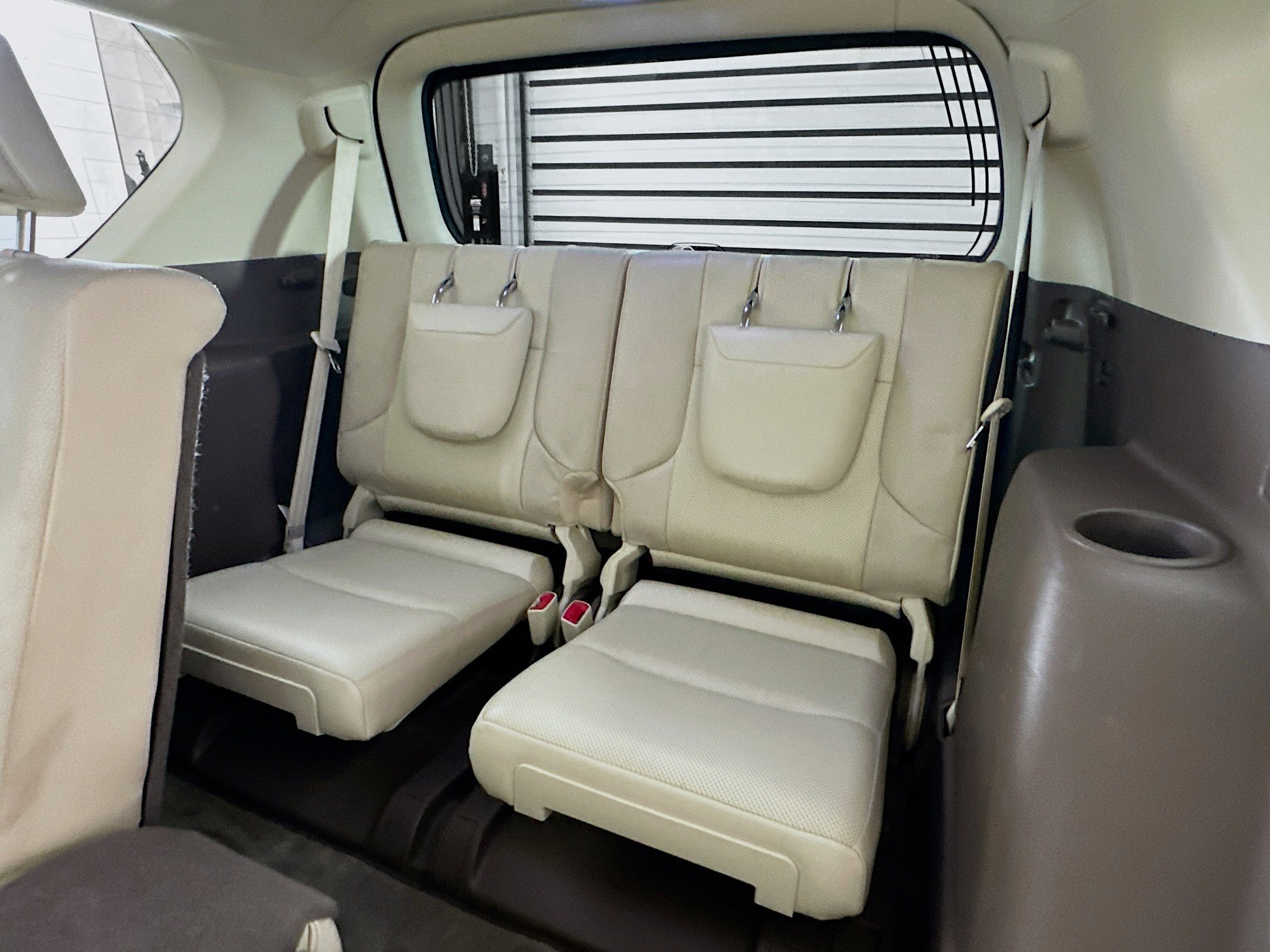 Used 2016 Lexus GX 460 w/ Premium Package image 31