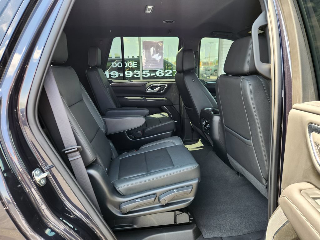 Used 2023 Chevrolet Tahoe Z71 w/ Off-Road Capability Package AWD/4WD image 12