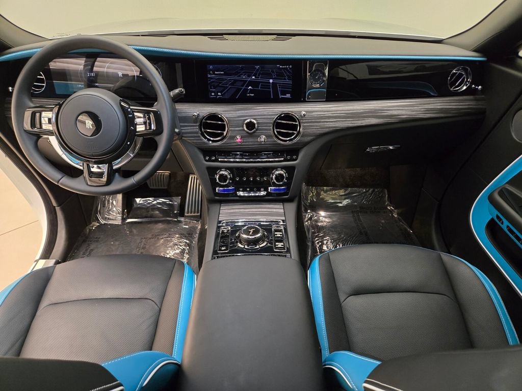 Certified 2024 Rolls-Royce Spectre w/ Spectre Launch Package AWD/4WD image 4