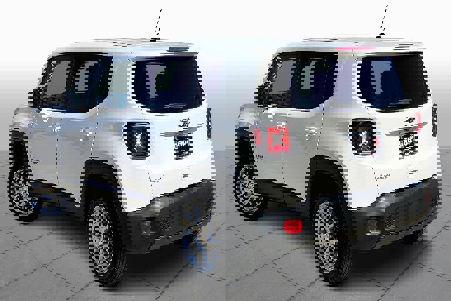 Used 2023 Jeep Renegade Latitude image 11