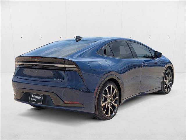 New 2025 Toyota Prius Plug-In Hybrid video 2