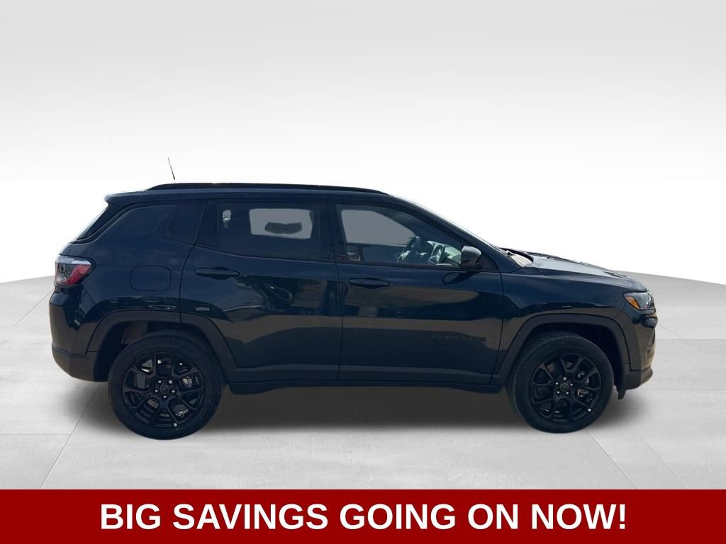 New 2026 Jeep Compass Latitude video 2