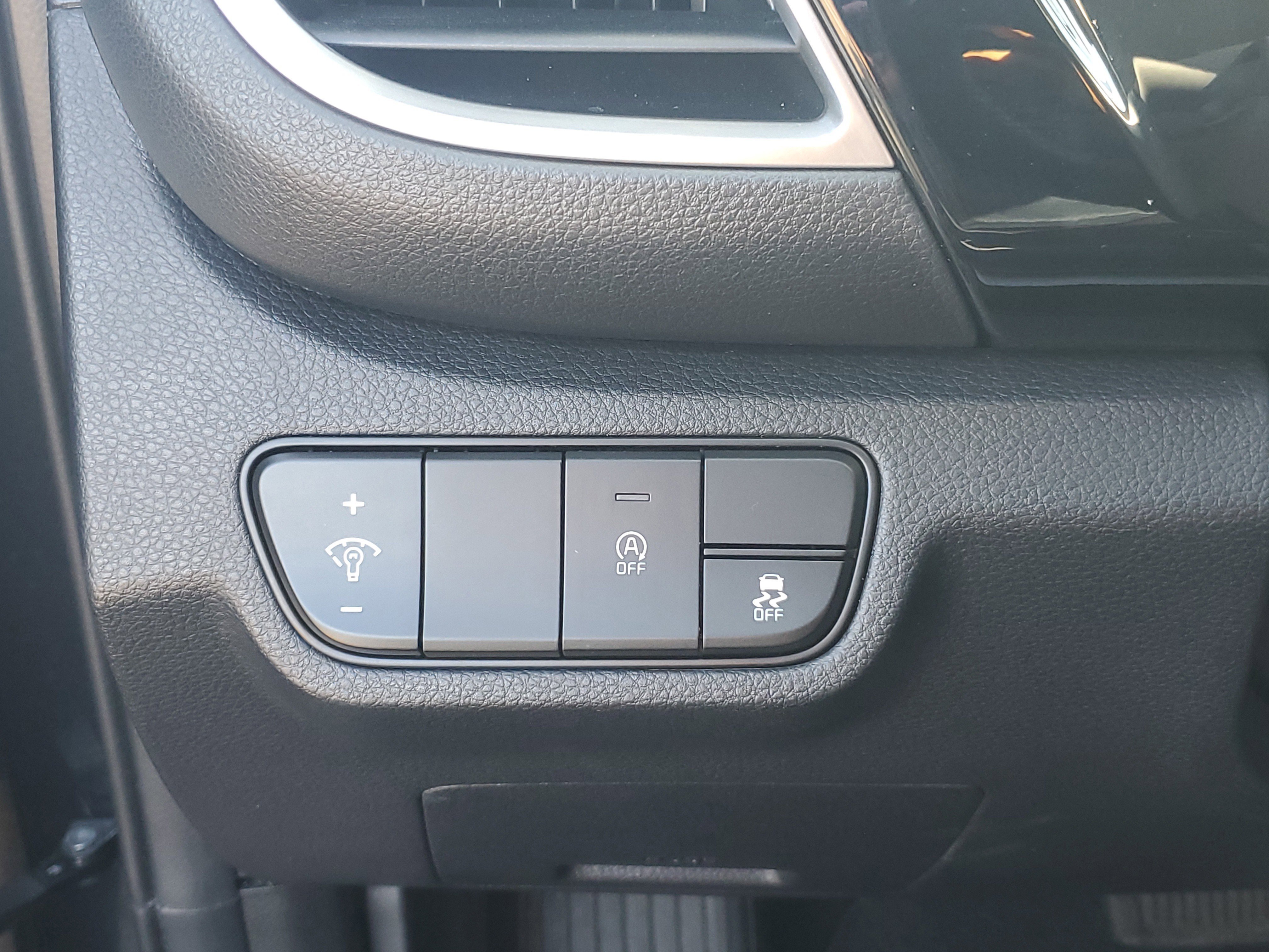 Used 2025 Kia Seltos S FWD image 23
