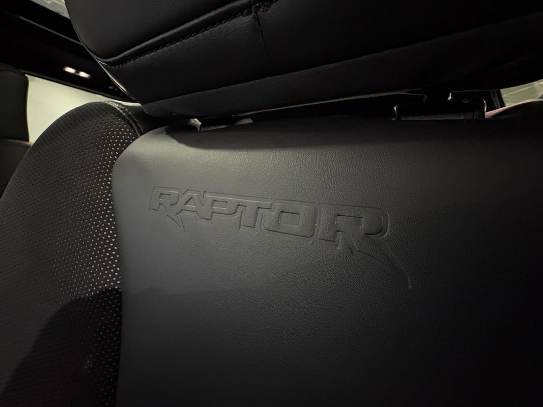 Used 2025 Ford F150 Raptor image 12