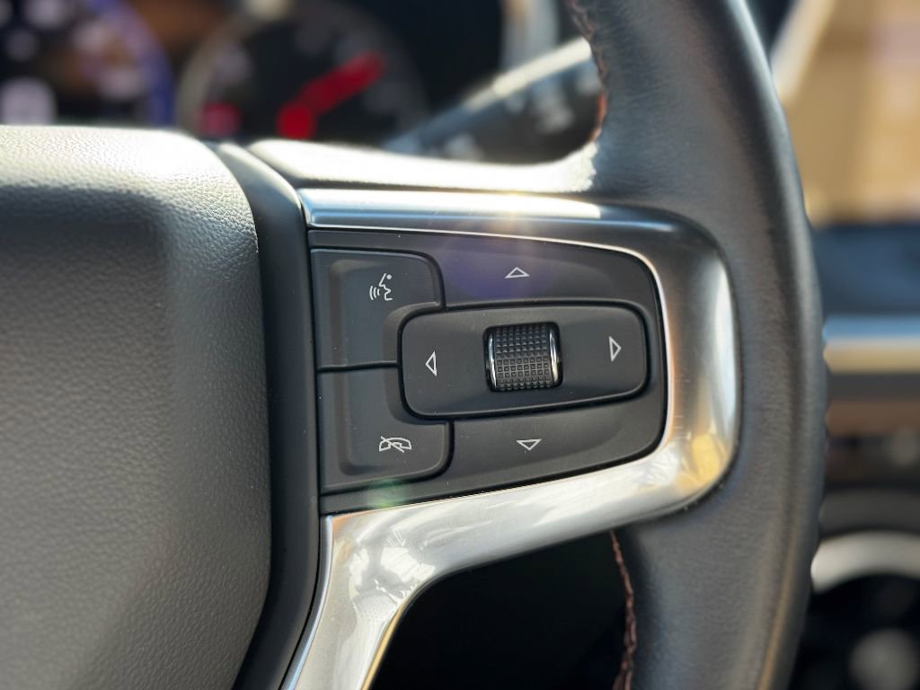 Used 2020 Chevrolet Blazer Premier w/ Driver Confidence II Package image 11