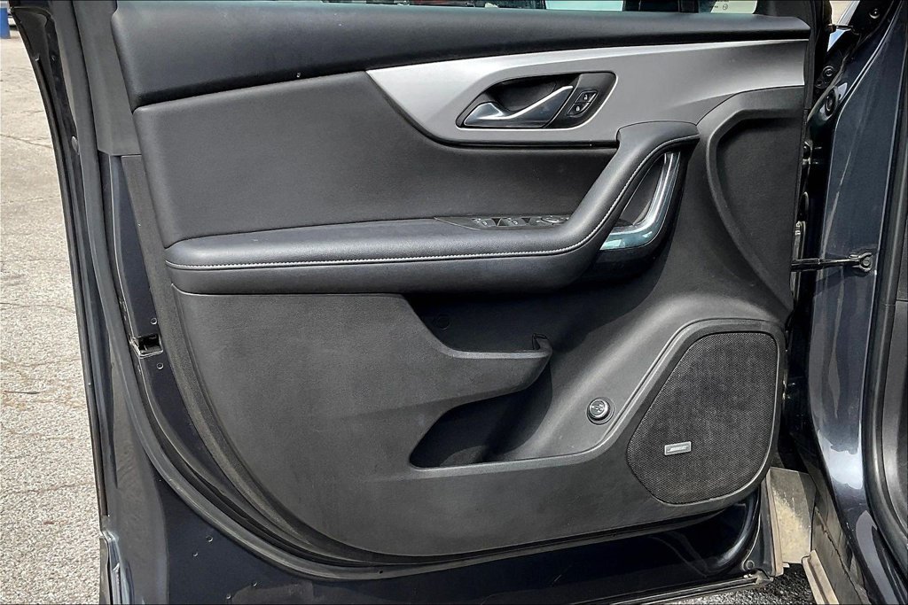 Used 2022 Chevrolet Blazer LT w/ Sound & Technology Package FWD image 18