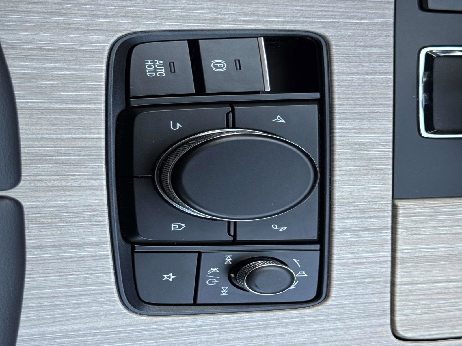 Used 2025 MAZDA CX-90 Plug-In Hybrid w/ Preferred image 21