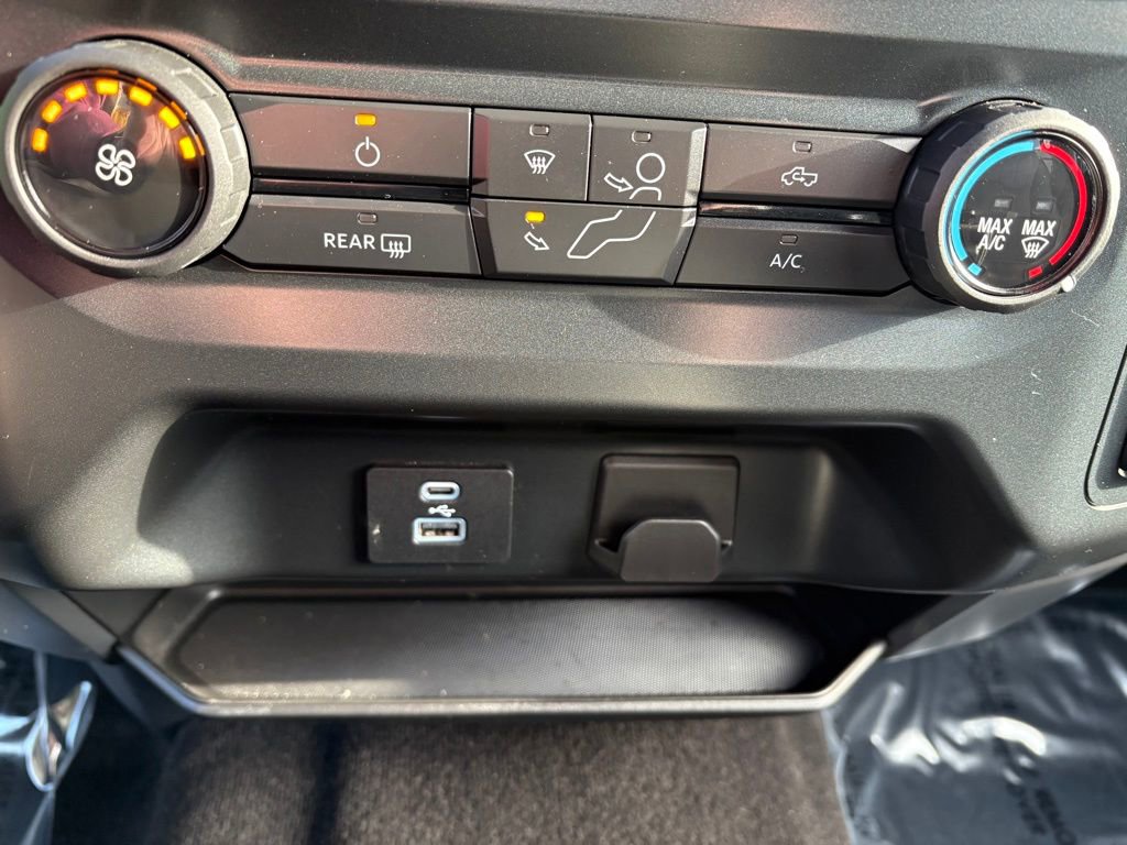 Used 2022 Ford F150 XLT w/ Trailer Tow Package image 21