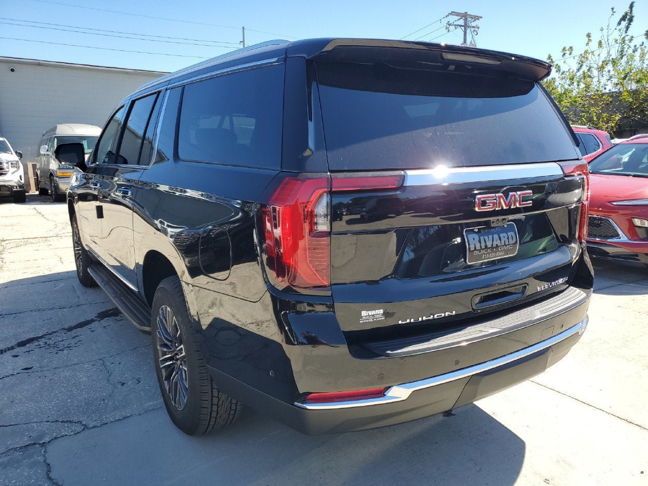 New 2027 GMC Yukon XL Elevation w/ Elevation Preferred Package RWD image 4