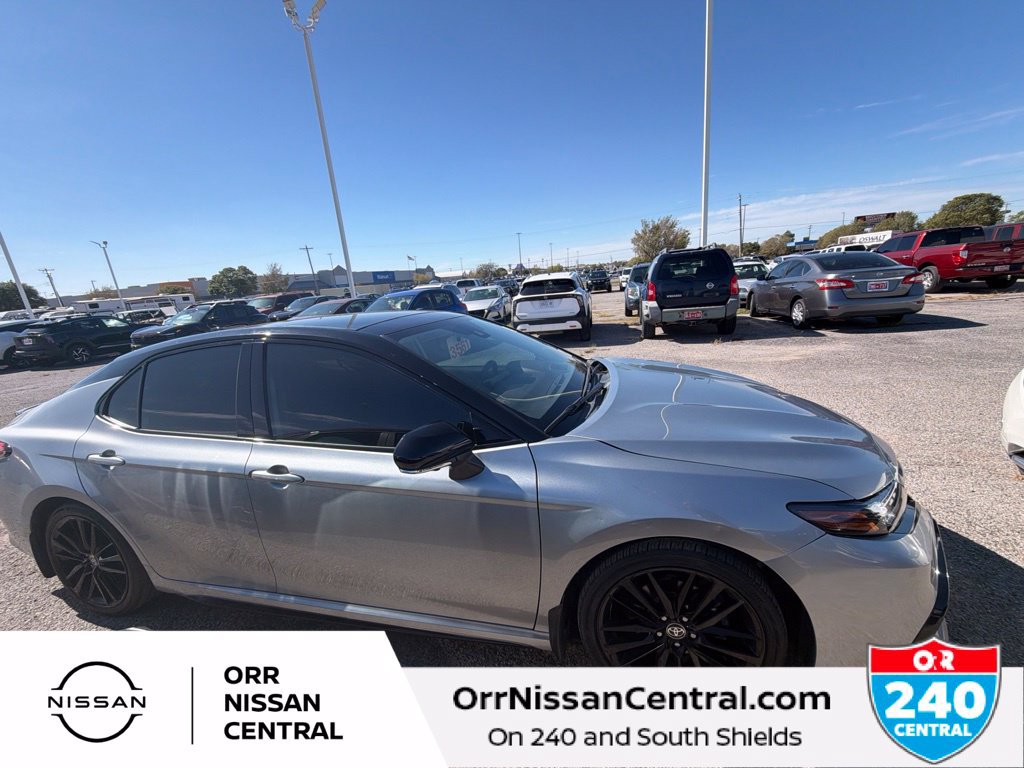 Used 2024 Toyota Camry XSE w/ Navigation Package FWD image 3