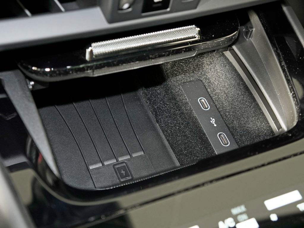 New 2026 Porsche Cayenne S AWD/4WD image 31