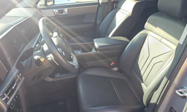 Certified 2025 Hyundai Santa Fe SEL image 4