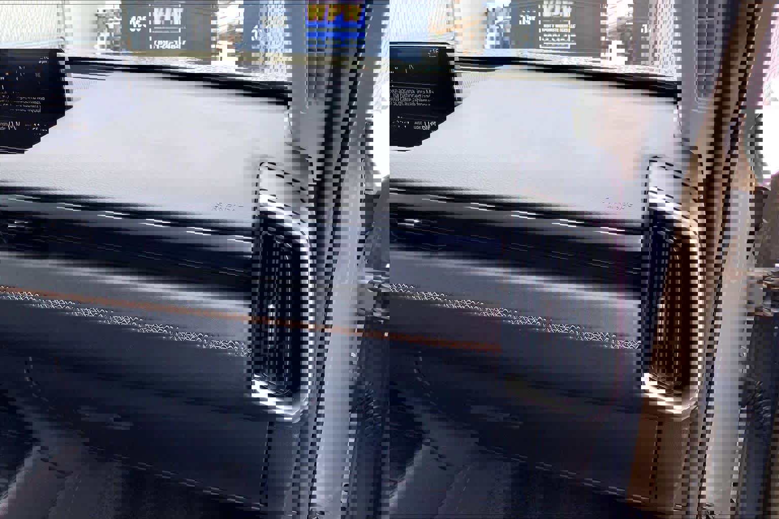 Used 2025 MAZDA CX-50 AWD 2.5 Turbo w/ Weather Package image 19