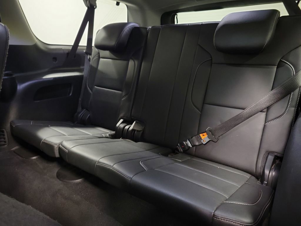 Used 2020 Chevrolet Suburban LT image 23