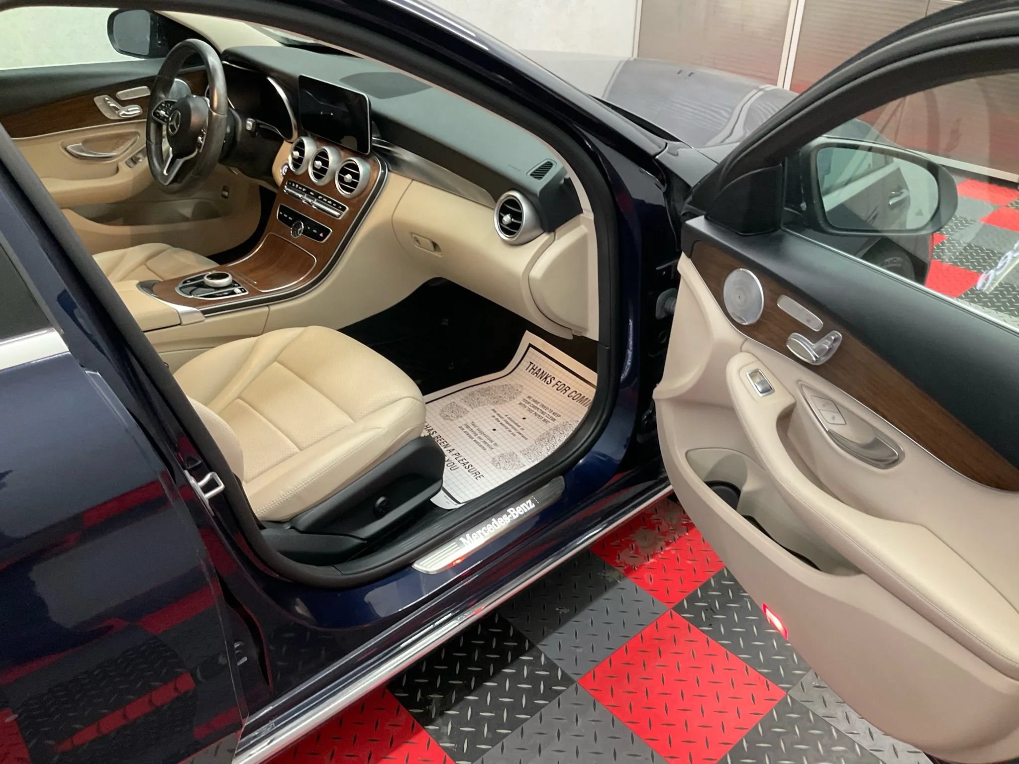 Used 2021 Mercedes-Benz C 300 Sport 4MATIC Sedan image 7