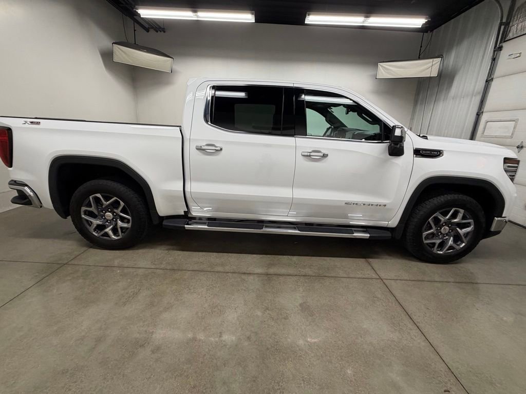 Certified 2023 GMC Sierra 1500 SLT w/ SLT Premium Plus Package AWD/4WD image 6