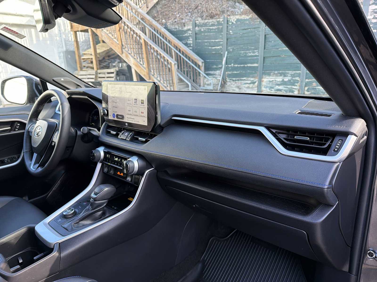 Used 2024 Toyota RAV4 XSE image 30