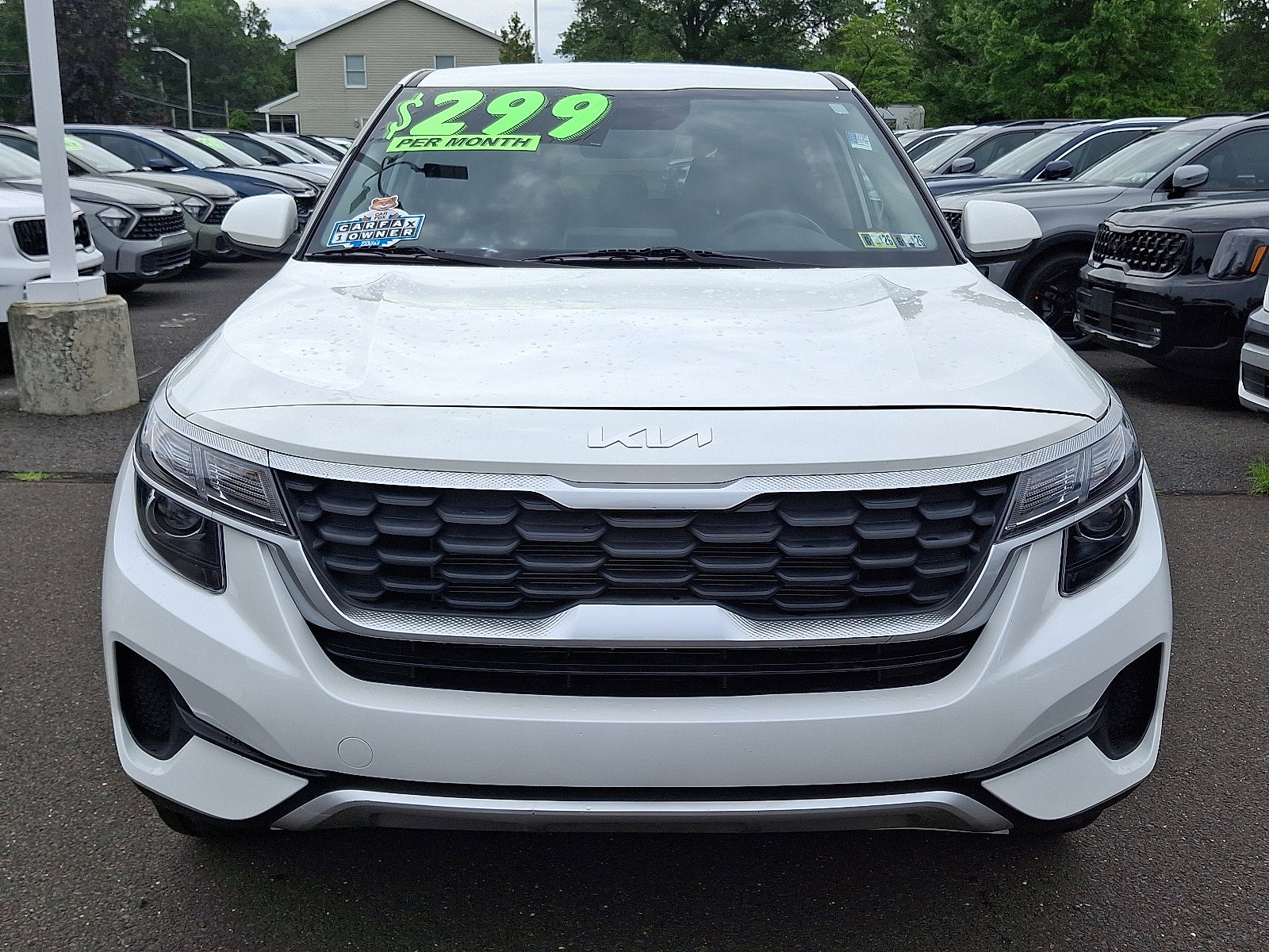 Used 2022 Kia Seltos LX image 2