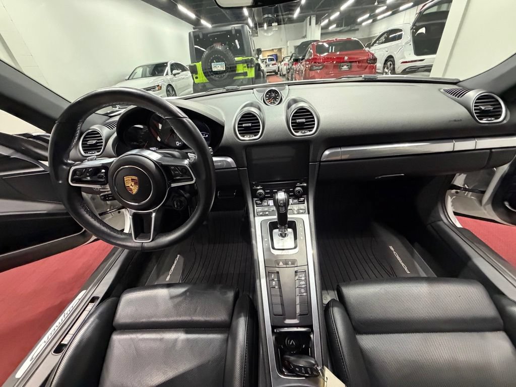 Used 2019 Porsche 718 Cayman S RWD image 33