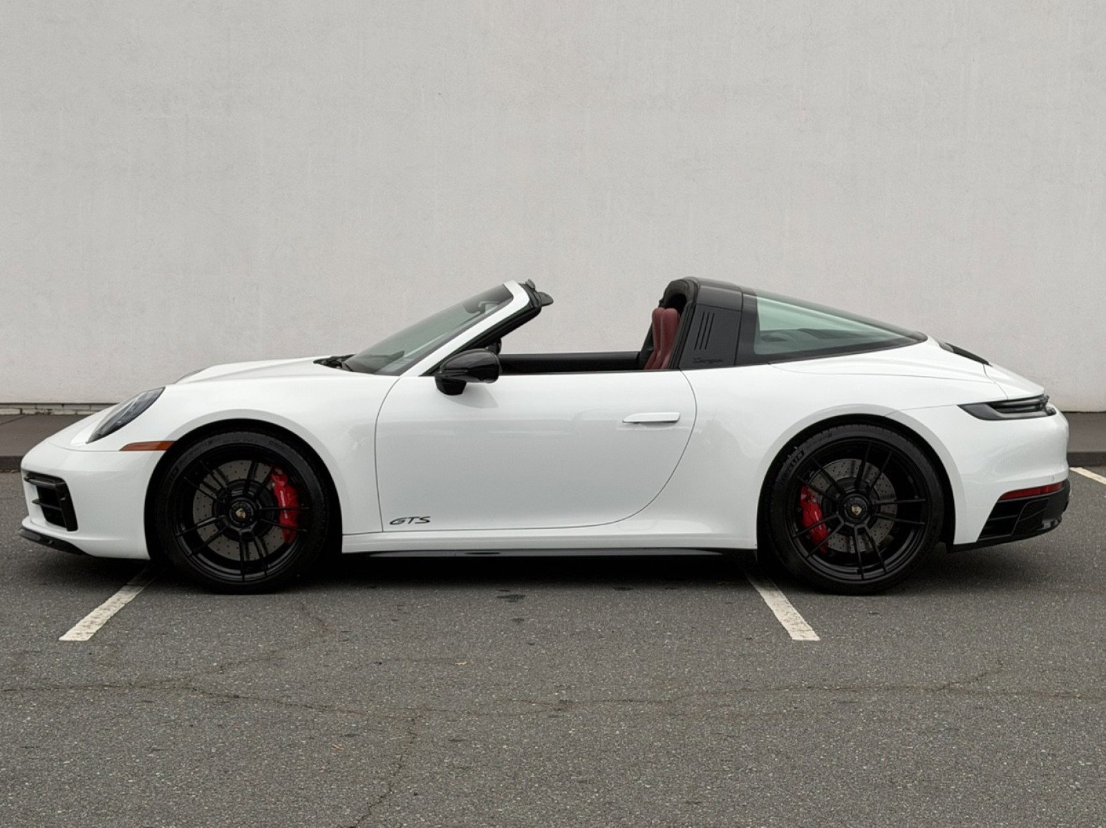 Used 2022 Porsche 911 Targa 4 GTS image 4