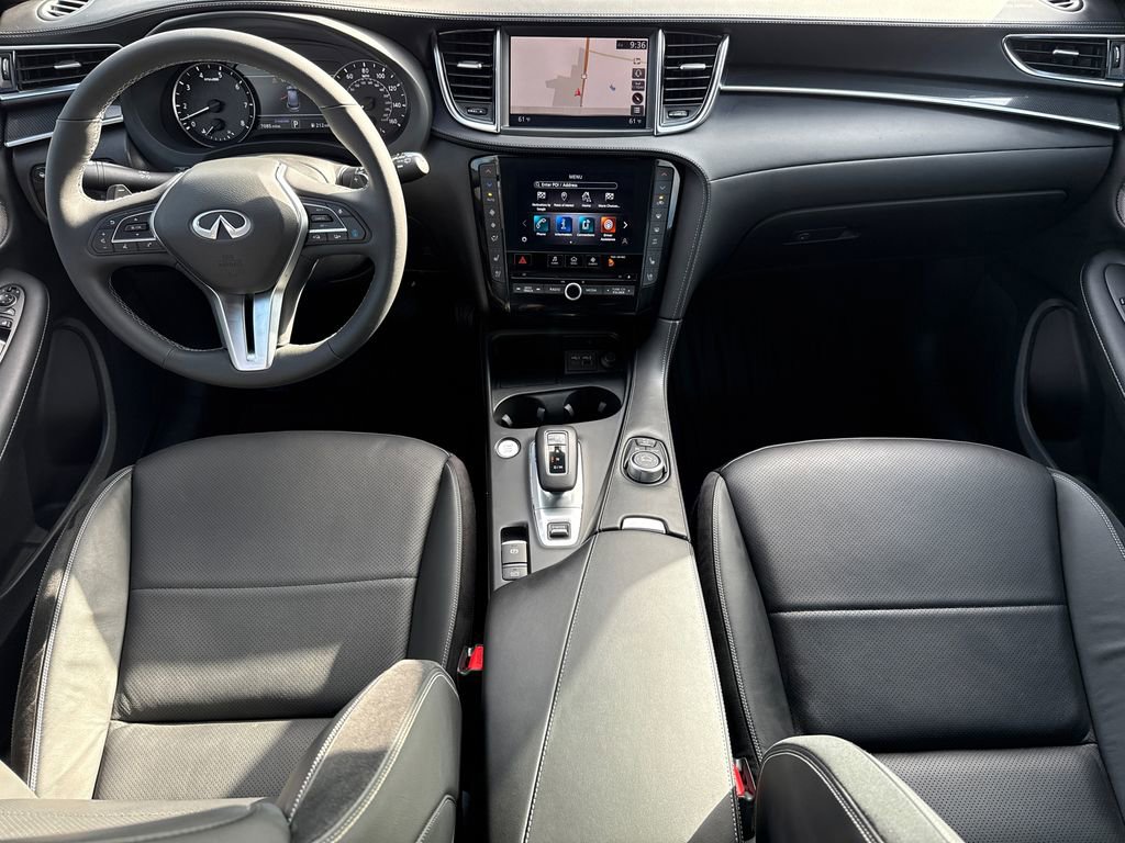 Used 2025 INFINITI QX50 Sport AWD/4WD image 13