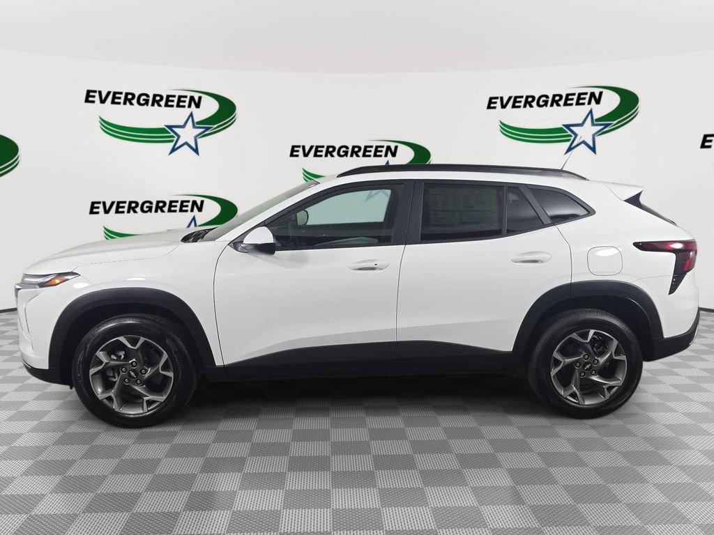 New 2026 Chevrolet Trax LT w/ LT Convenience Package FWD image 8