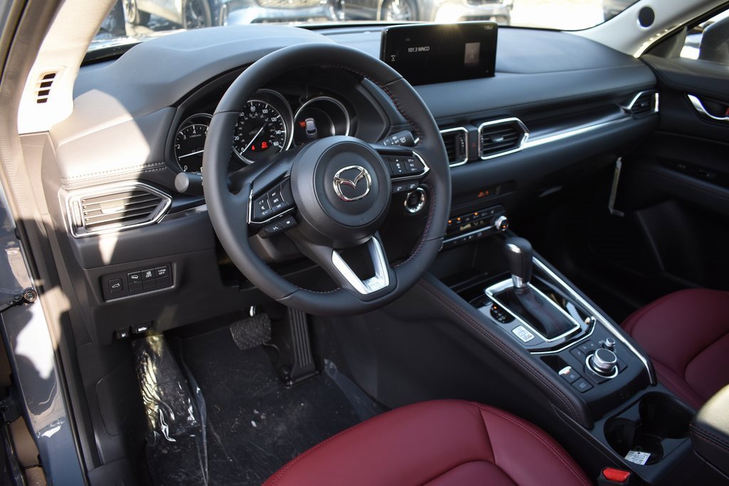 New 2025 MAZDA CX-5 Carbon Edition image 21
