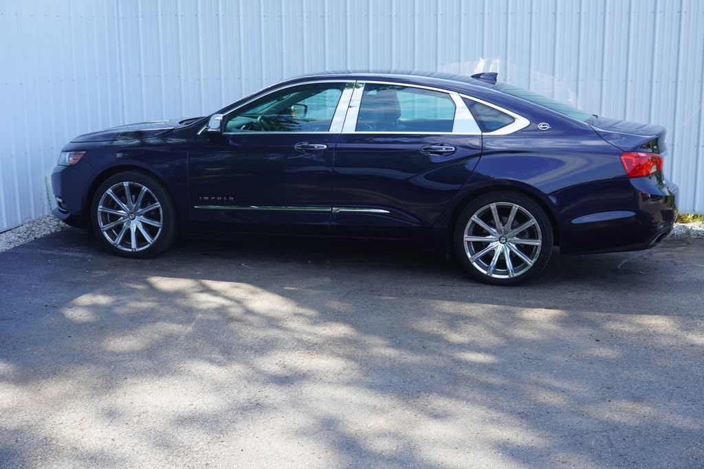 Used 2018 Chevrolet Impala Premier FWD image 3