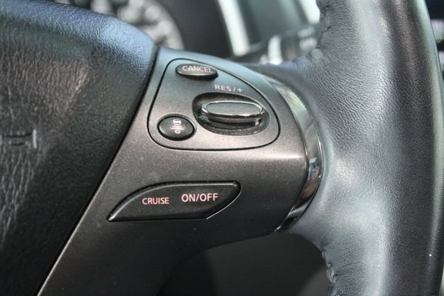 Used 2020 Nissan Murano Platinum AWD/4WD image 17