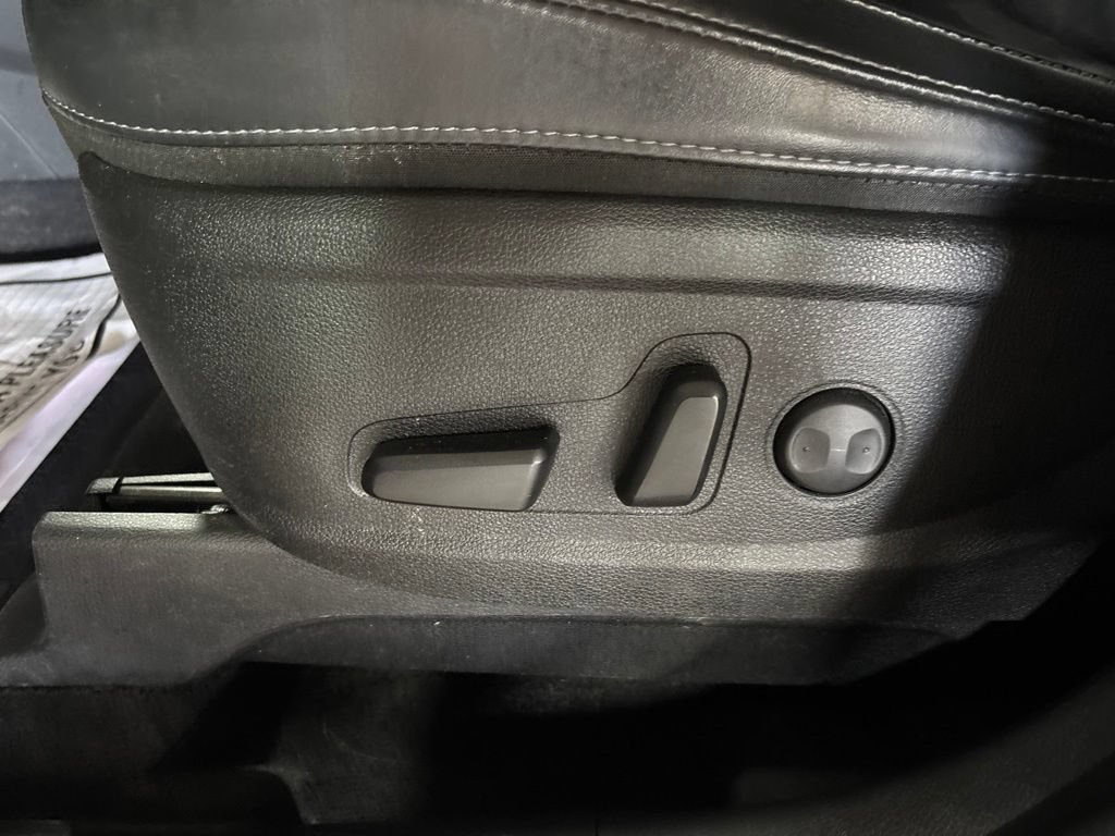 Used 2020 Kia Telluride S AWD/4WD image 16