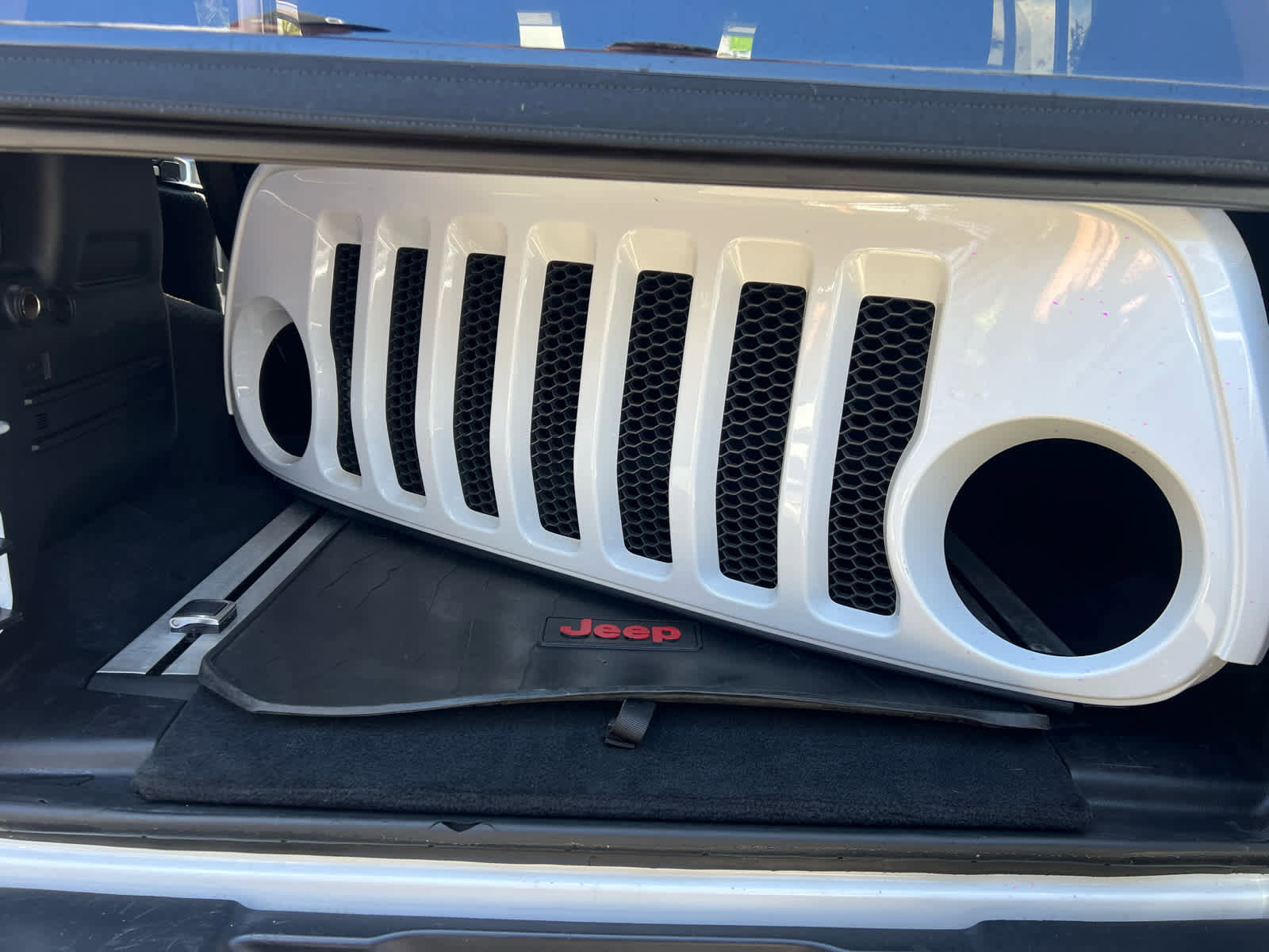Used 2020 Jeep Wrangler Unlimited Sport S AWD/4WD image 8