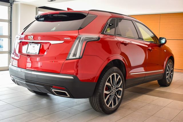 Used 2023 Cadillac XT5 Sportv w/ Technology Package image 6
