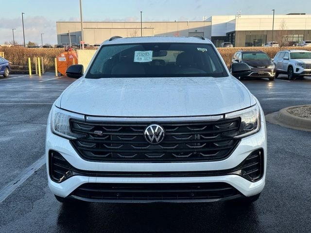 New 2026 Volkswagen Atlas Cross Sport SEL R-Line AWD/4WD image 2
