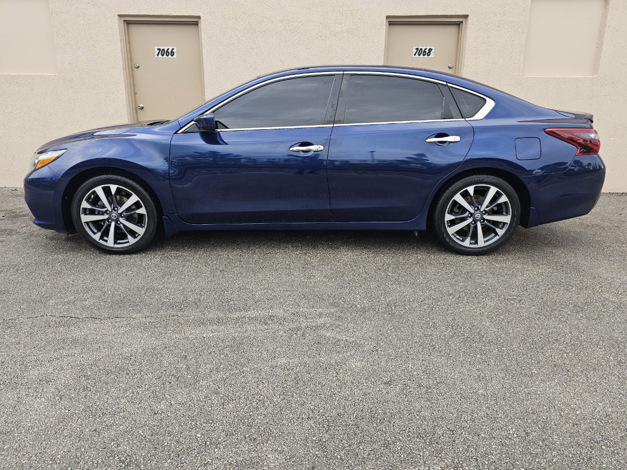 Used 2017 Nissan Altima 2.5 SR image 11