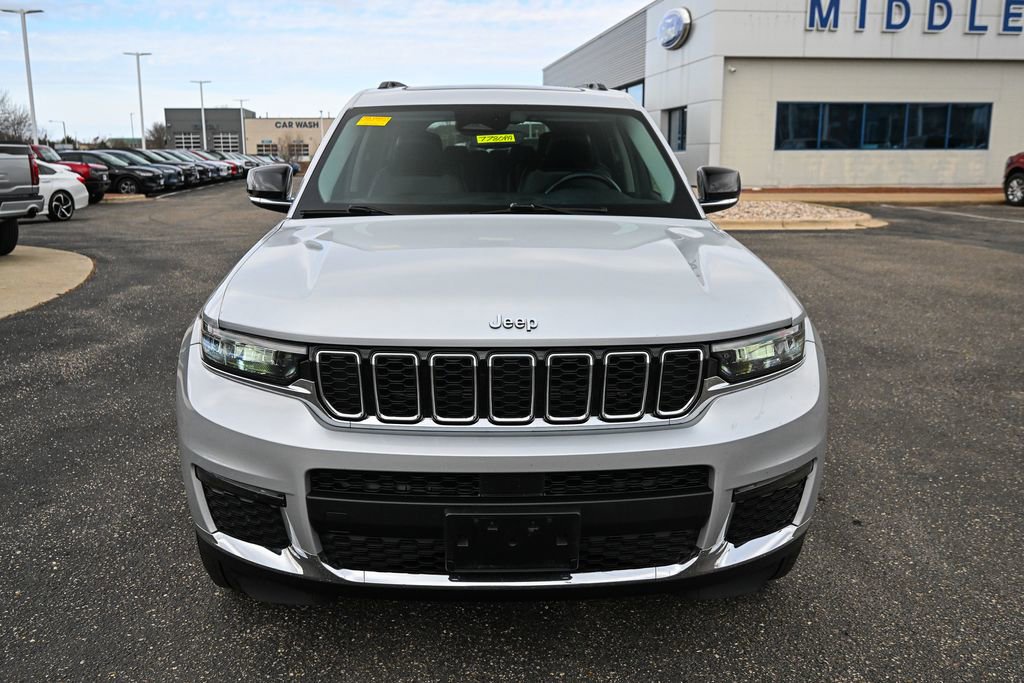 Used 2021 Jeep Grand Cherokee L Limited image 10
