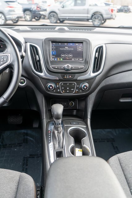 Used 2023 Chevrolet Equinox LT image 16