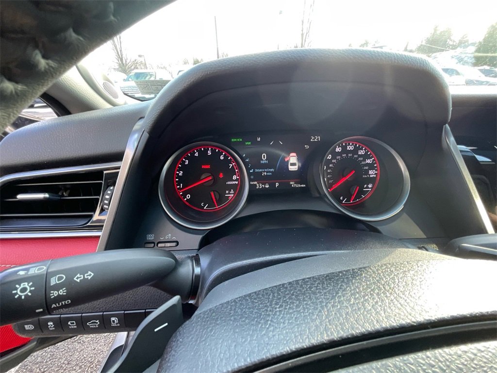 Used 2022 Toyota Camry XSE image 16