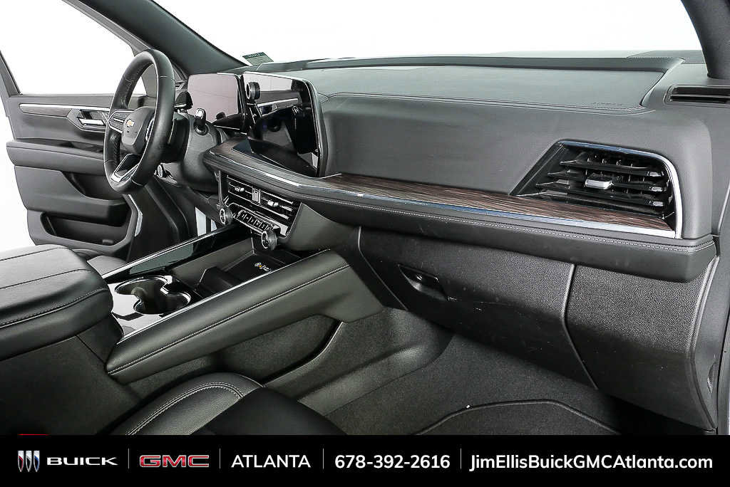 Used 2025 Chevrolet Tahoe LT AWD/4WD image 23