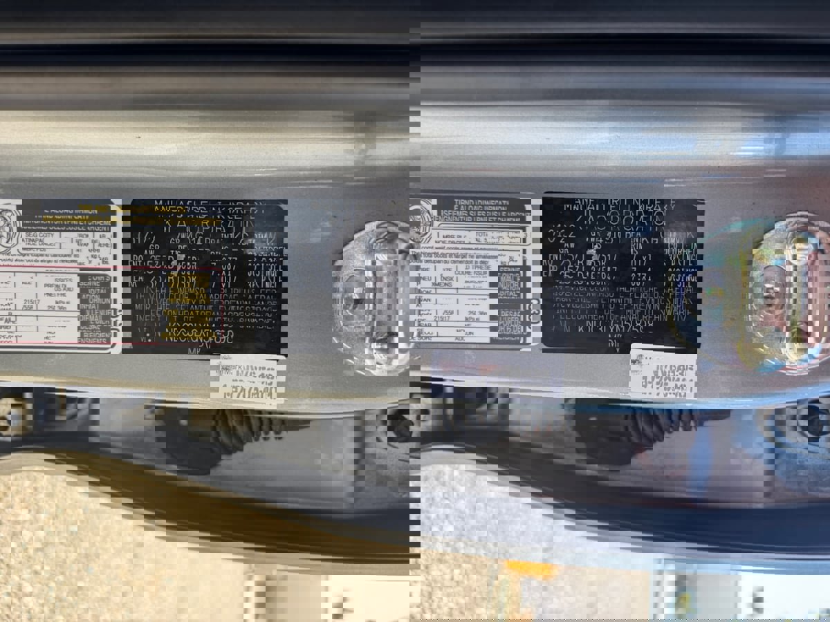 Used 2022 Kia Niro EX image 20