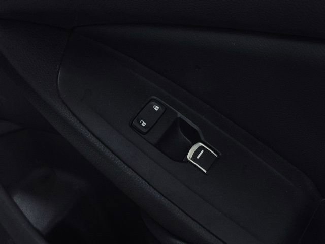 Used 2018 Honda Accord Touring image 15