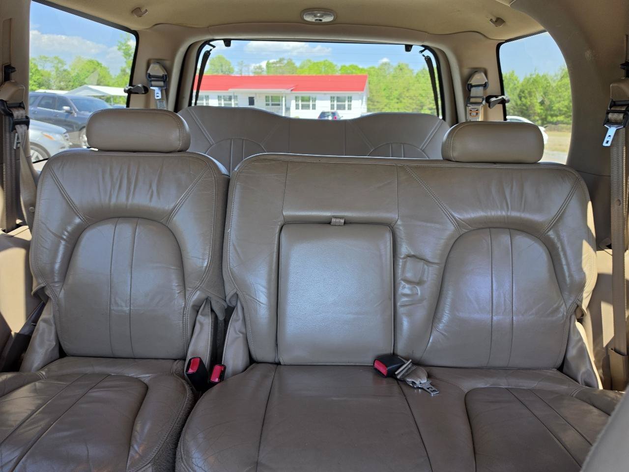 Used 1999 Ford Expedition XLT AWD/4WD image 8