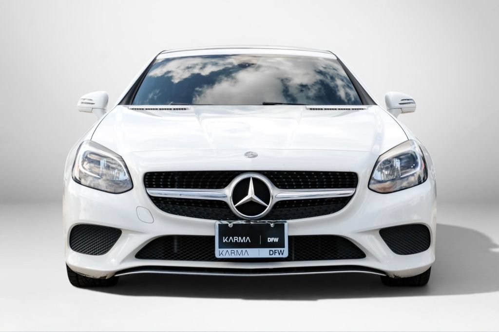 Used 2017 Mercedes-Benz SLC 300 image 3