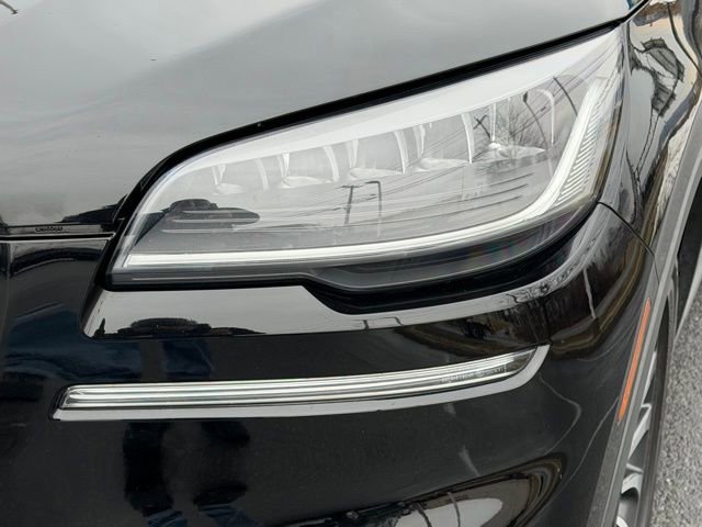 Used 2022 Lincoln Aviator AWD w/ Premium Package image 17