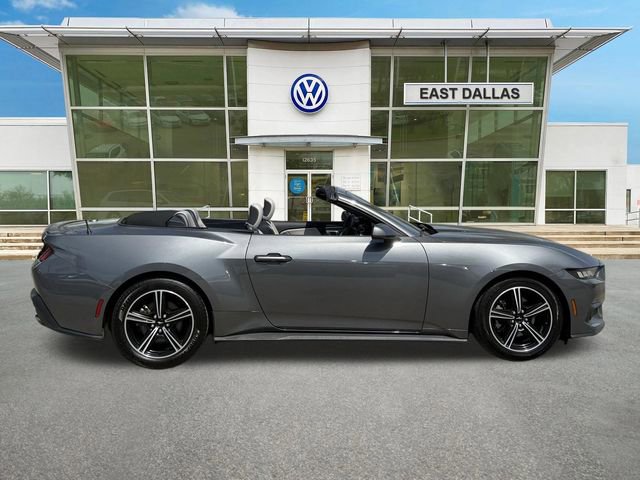Used 2024 Ford Mustang Premium image 8
