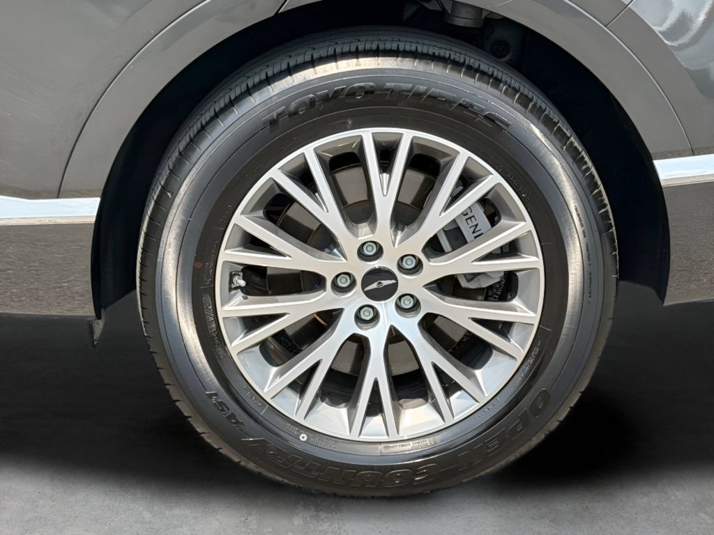 Used 2025 Genesis GV80 2.5T Standard AWD/4WD image 13
