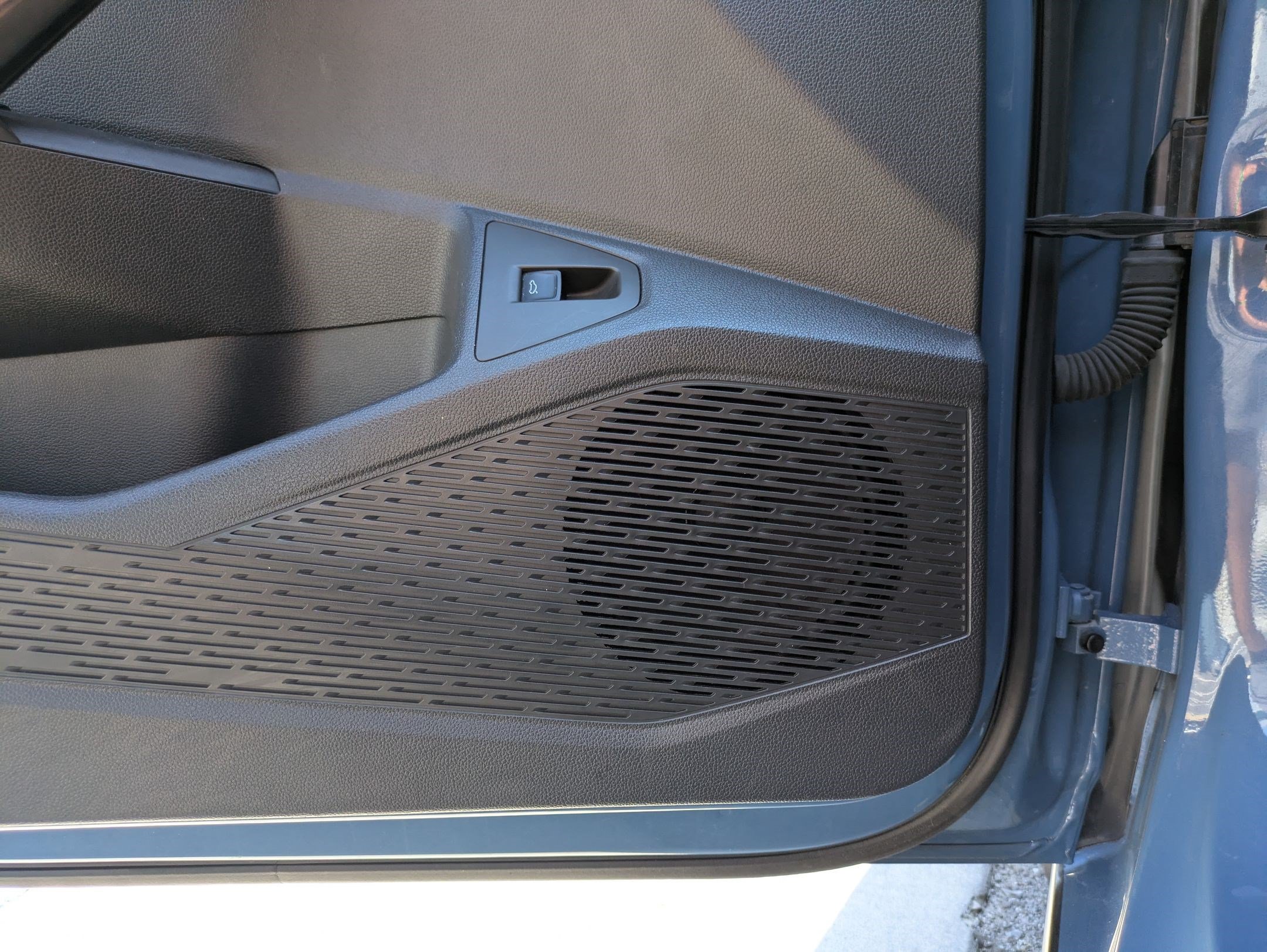 Used 2025 Volkswagen Jetta S FWD image 16